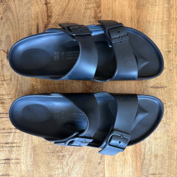 Birkenstock Arizona Black Slide Sandals - Picture 2 of 8